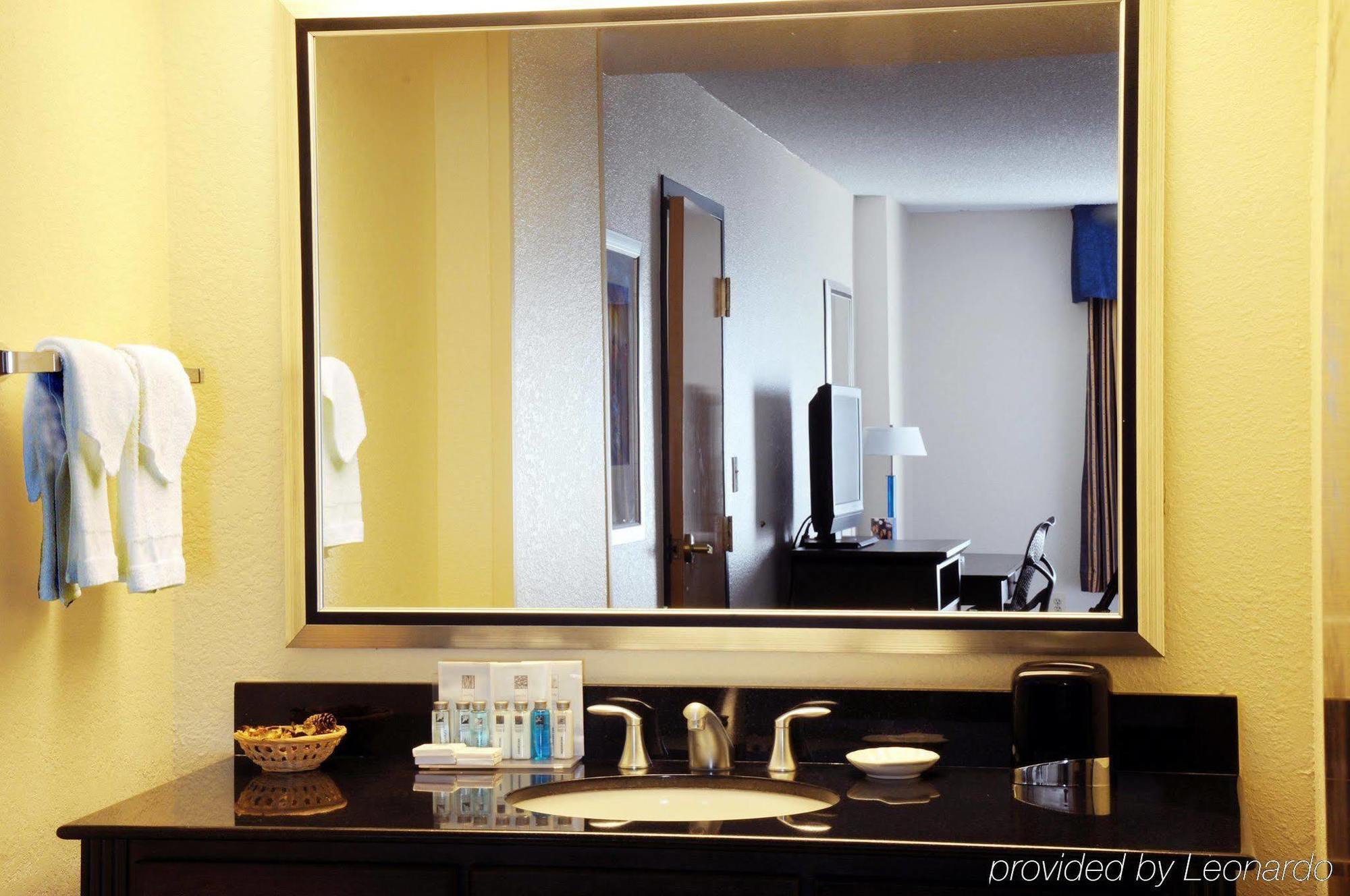 Hampton Inn&Suites Anaheim Garden Grove Zimmer foto